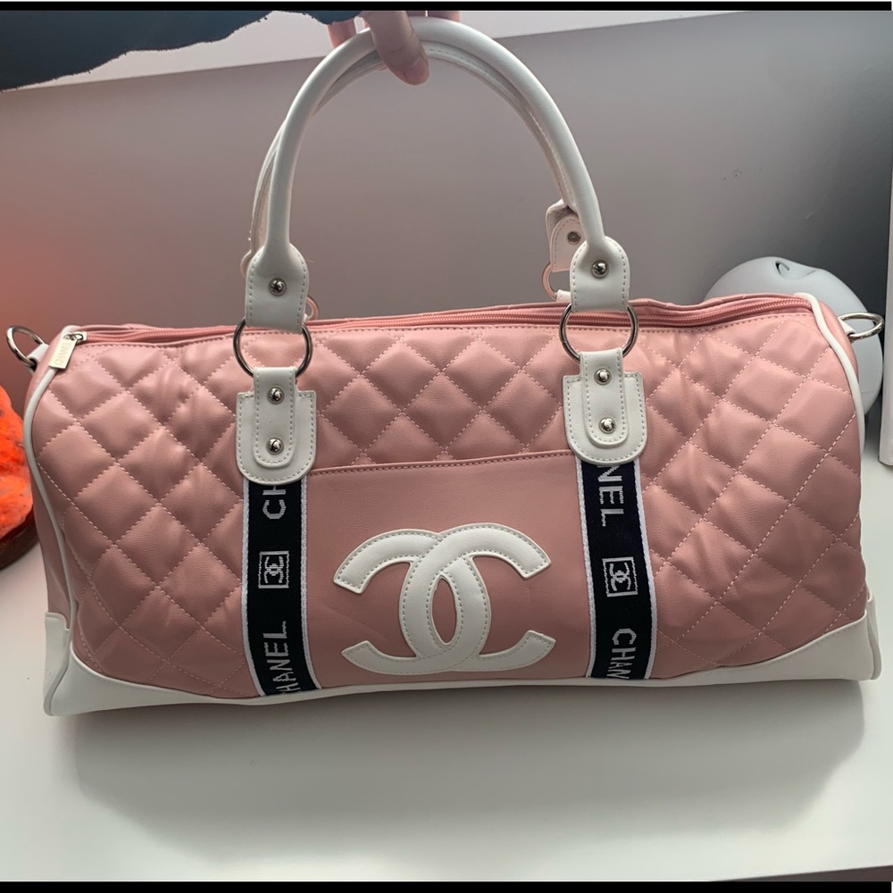 ✨Copy✨ Chanel Duffle Bag